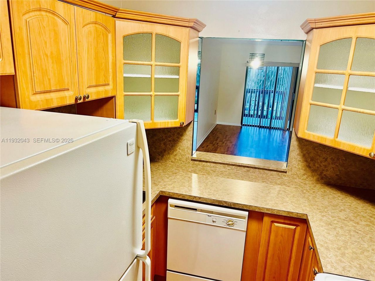 1021 Mockingbird Ln, Unit 215, Plantation, FL 33324 Photo