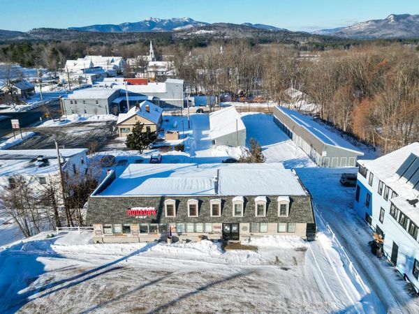 14 Washington Street, Conway, NH 03818