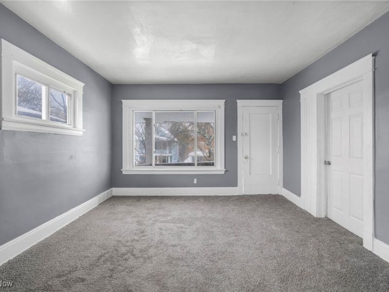 9616 Lamontier Avenue, Cleveland, OH 44104 Photo 13