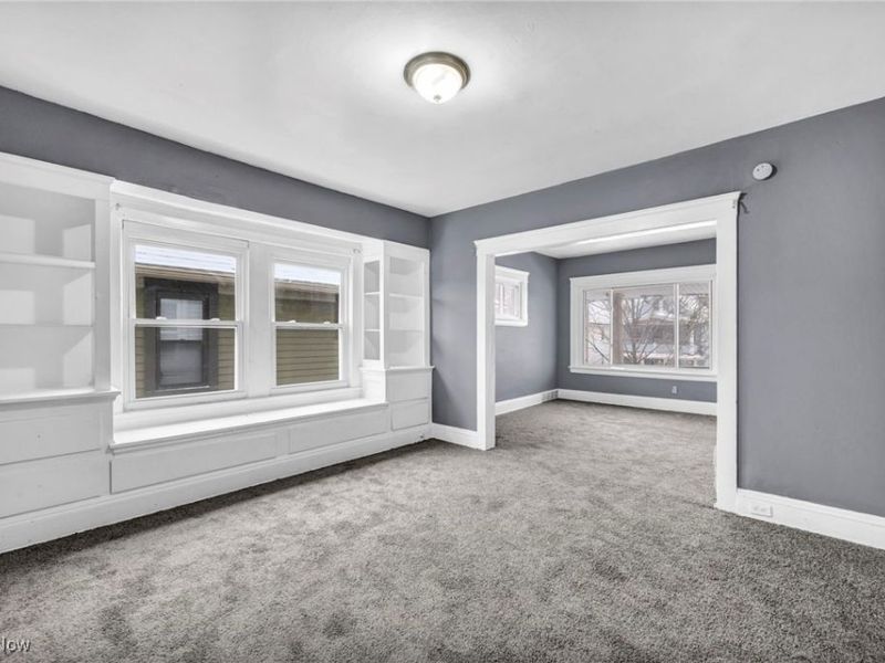 9616 Lamontier Avenue, Cleveland, OH 44104 Photo 5