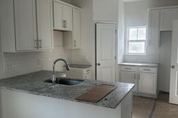 407 Gravy Train Street photo 4