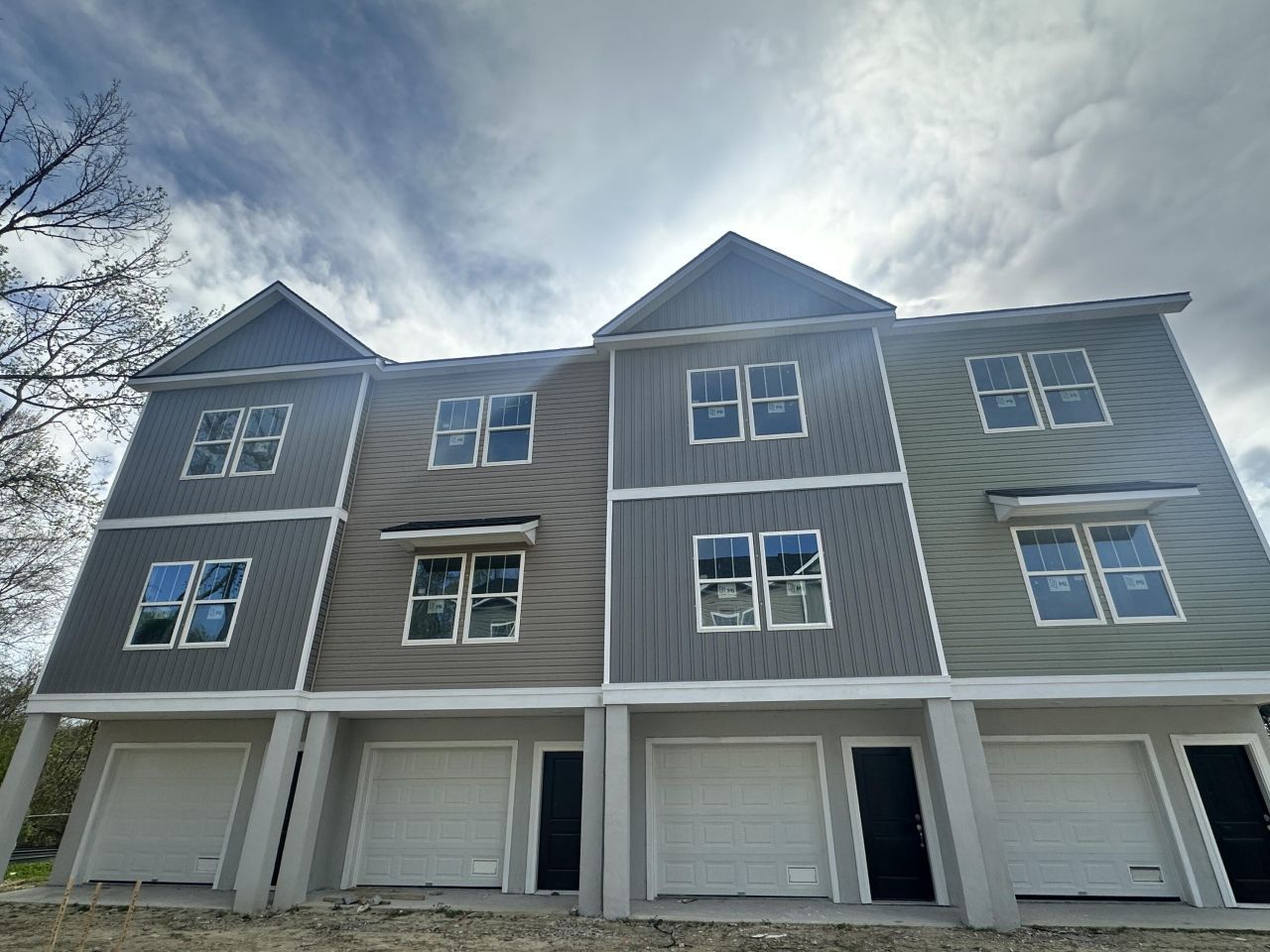 407 Gravy Train Street Photo 35