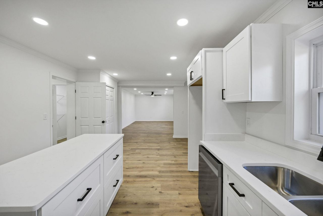 673 Clay Hill Road Photo 12