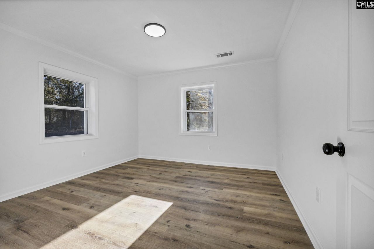 673 Clay Hill Road Photo 19