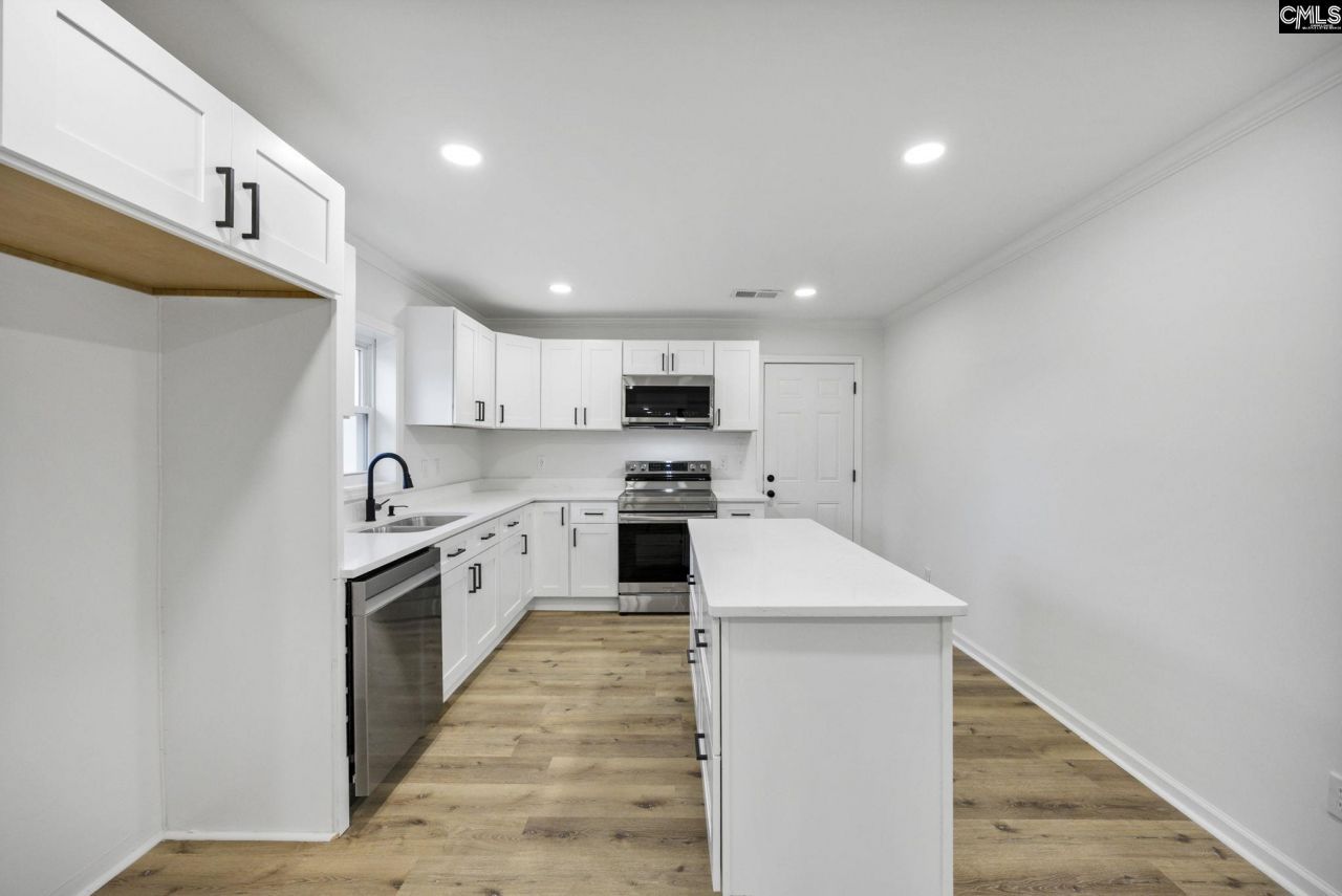 673 Clay Hill Road Photo 9