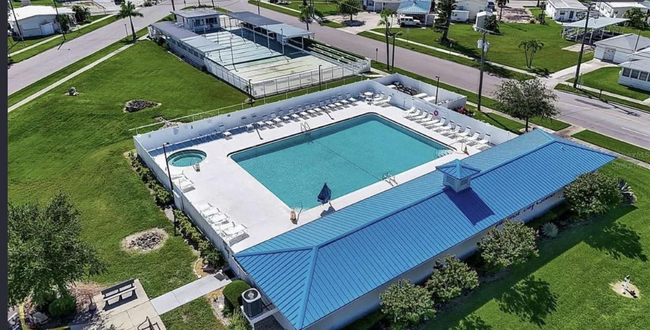 10315 Cortez Road W, Unit 62-4, Bradenton, FL 34210 Photo