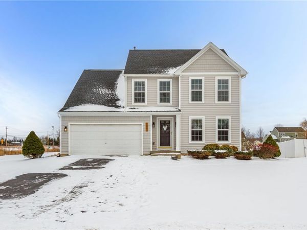 1441 Fraser Way, Farmington, NY 14425