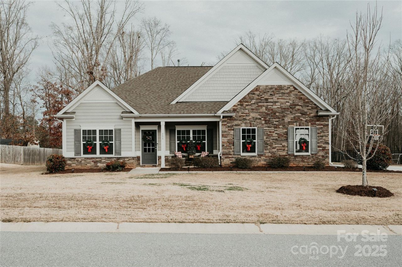 155 Autumn Mist Road, Statesville, NC 28677 Main Photo