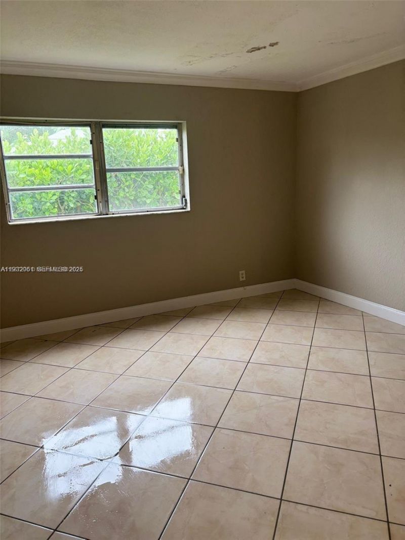 2750 Pierce St, Unit 3, Hollywood, FL 33020 Photo