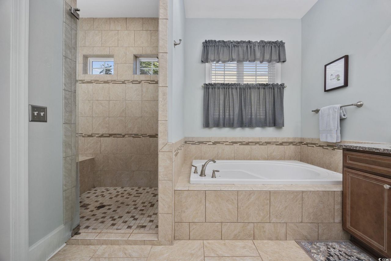 9514 Carrington Dr. Photo 26