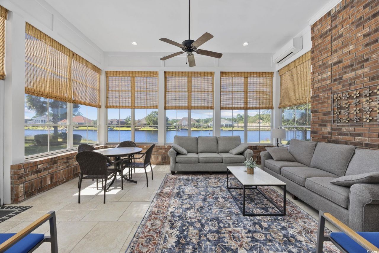 9514 Carrington Dr. Photo 29