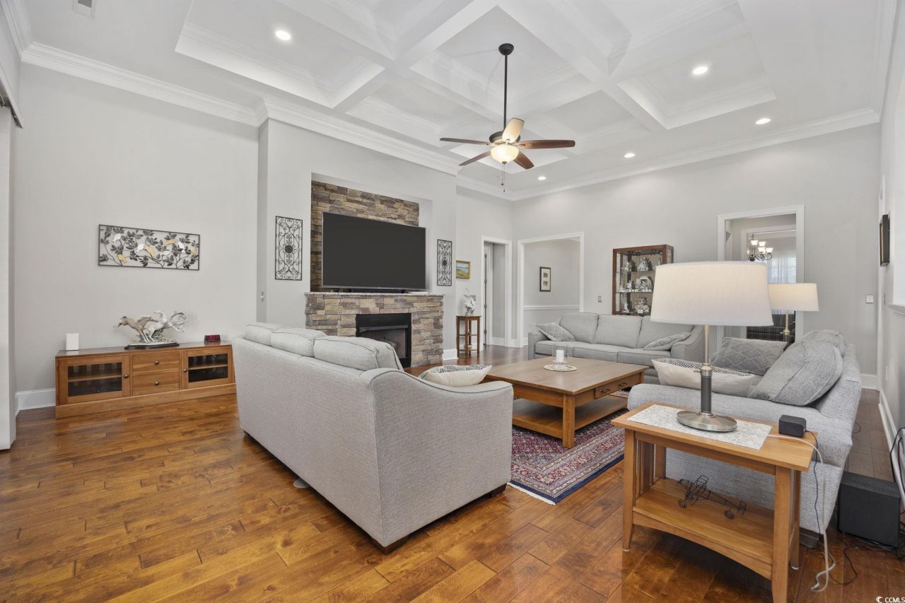 9514 Carrington Dr. Photo 6