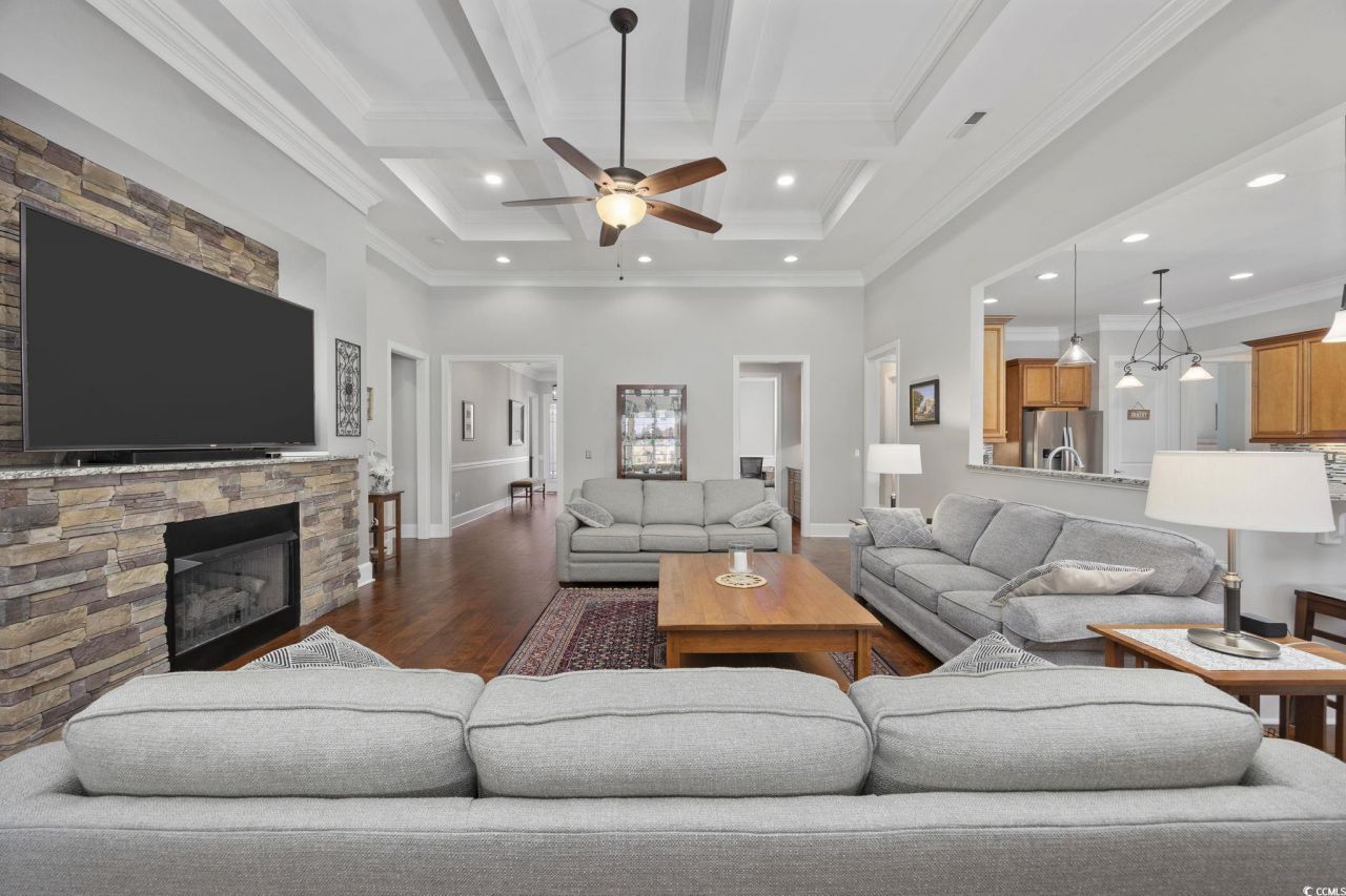 9514 Carrington Dr. Photo 7