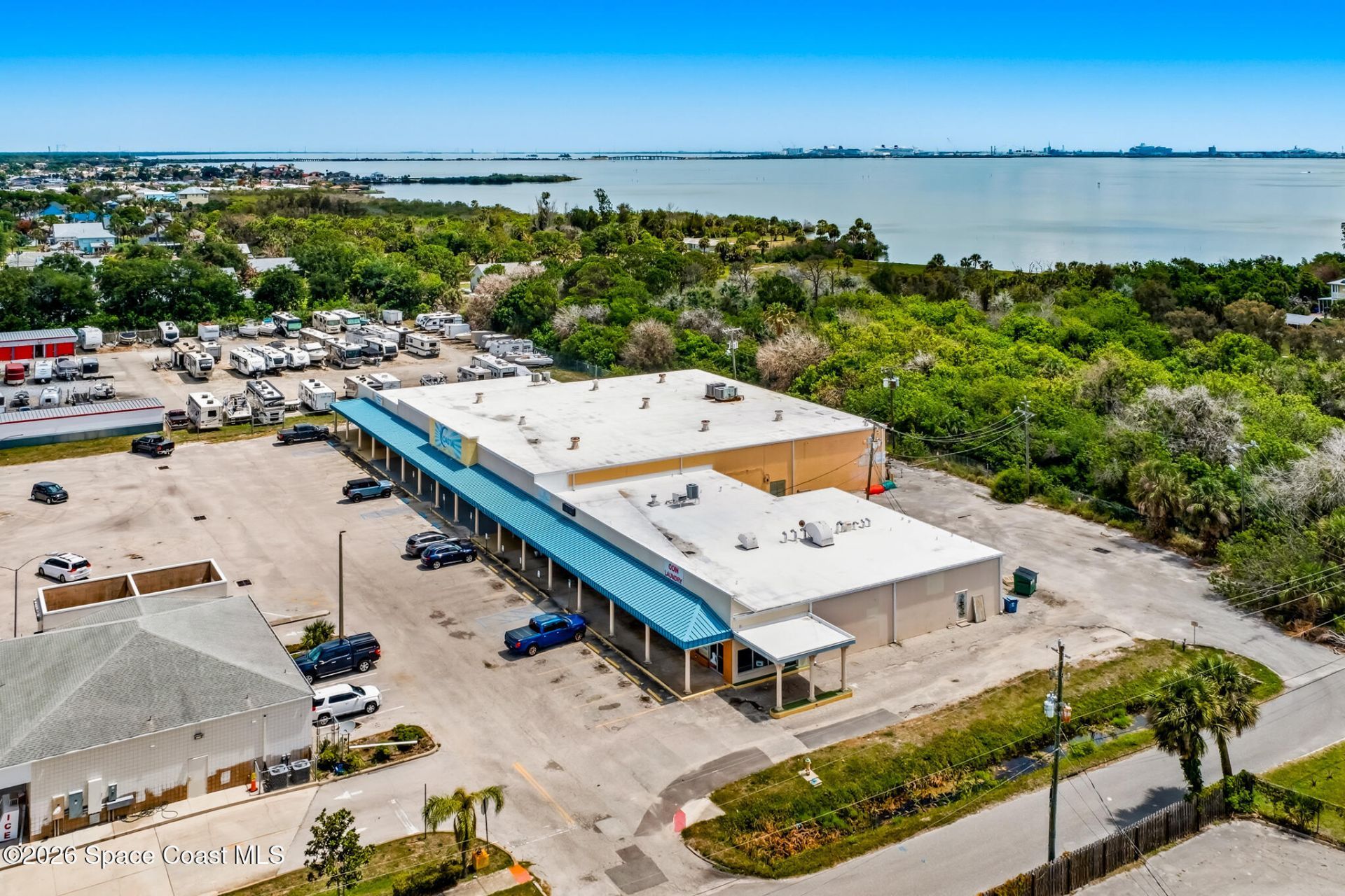 880 N Banana River Dr Drive, Merritt Island, FL 32952 Photo