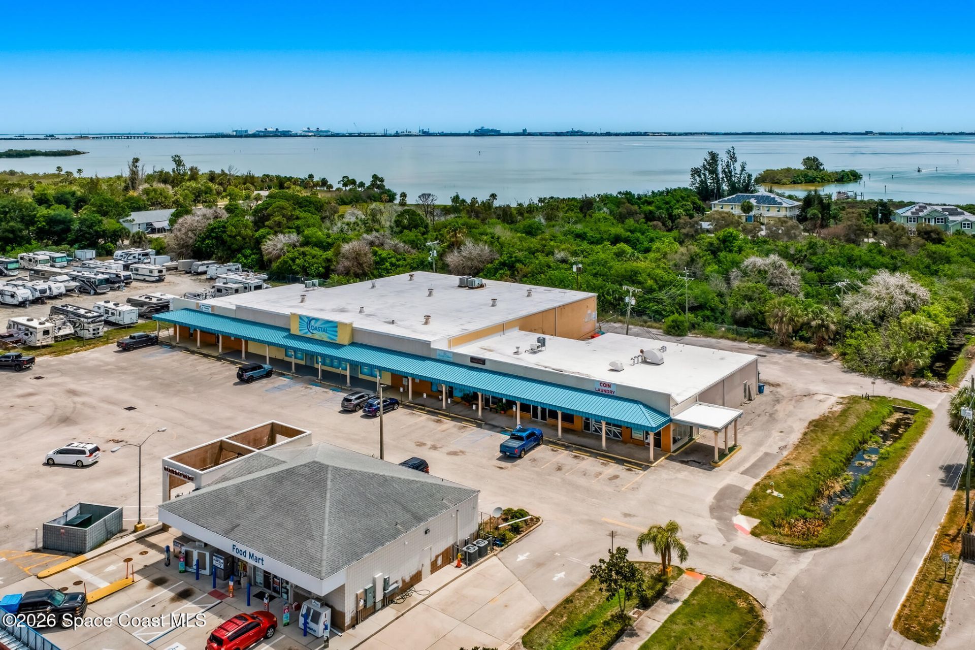 880 N Banana River Dr Drive, Merritt Island, FL 32952 Photo