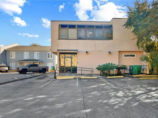 2309 N HULLEN Street, Metairie, LA 70001