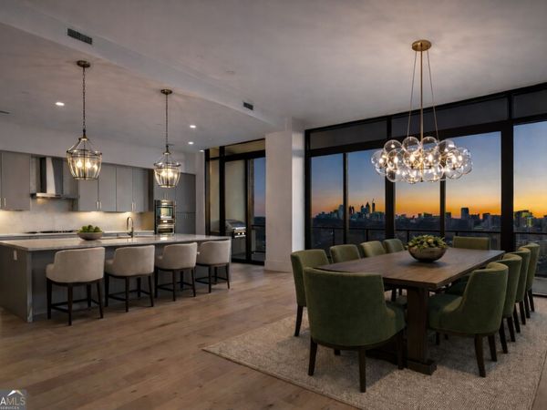 2425 Peachtree Road, Unit 1806, Atlanta, GA 30305