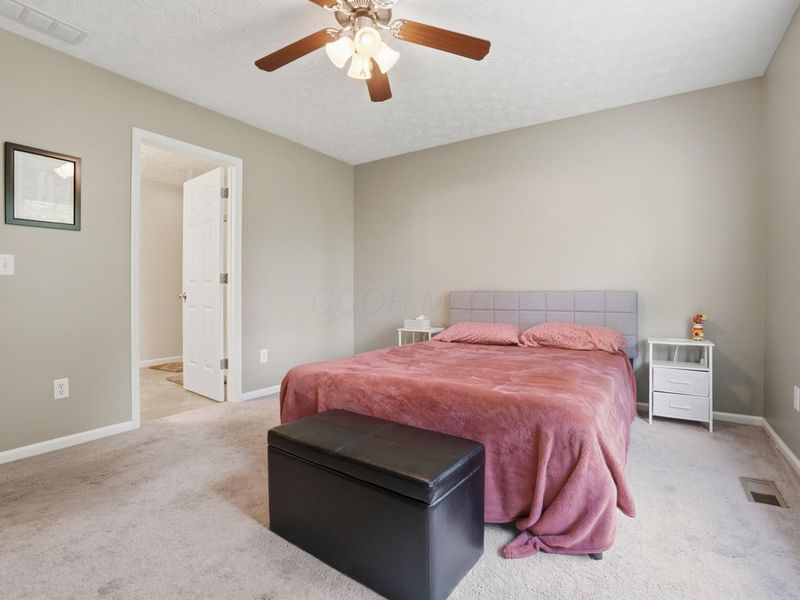 1728 Hunters Ridge Drive, Troy, OH 45373 Photo 23