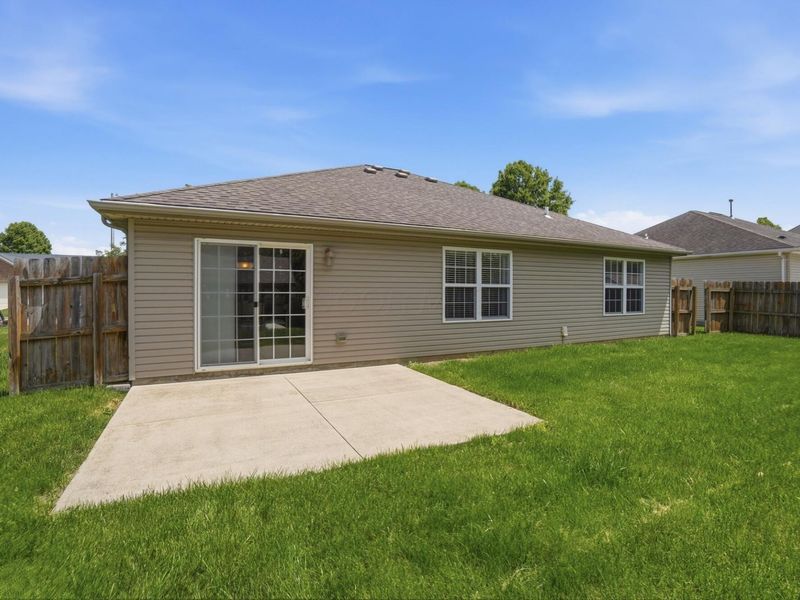 1728 Hunters Ridge Drive, Troy, OH 45373 Photo 38