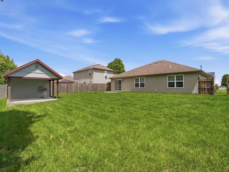 1728 Hunters Ridge Drive, Troy, OH 45373 Photo 44
