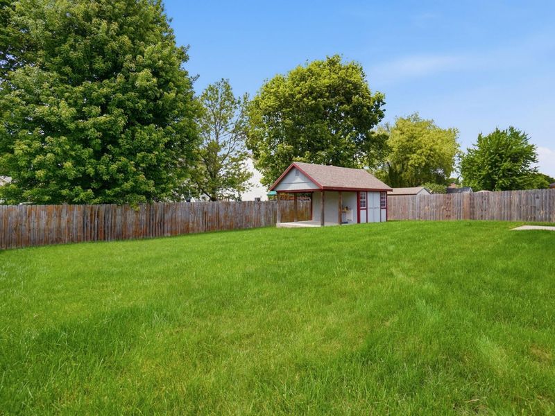 1728 Hunters Ridge Drive, Troy, OH 45373 Photo 46