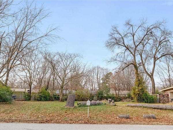 804 N Virginia Street, Springdale, AR 72764