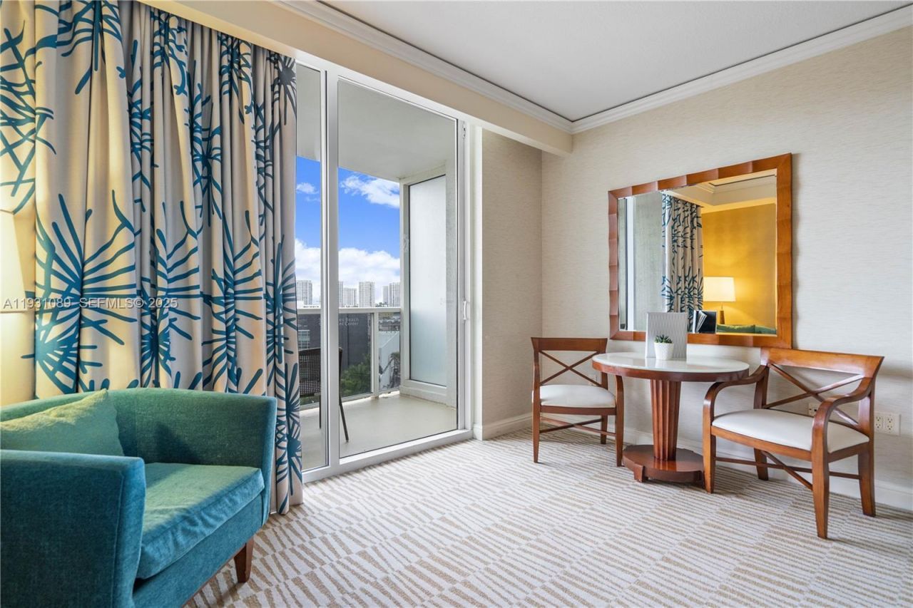 18001 Collins Ave, Unit 616, Sunny Isles Beach, FL 33160 Photo