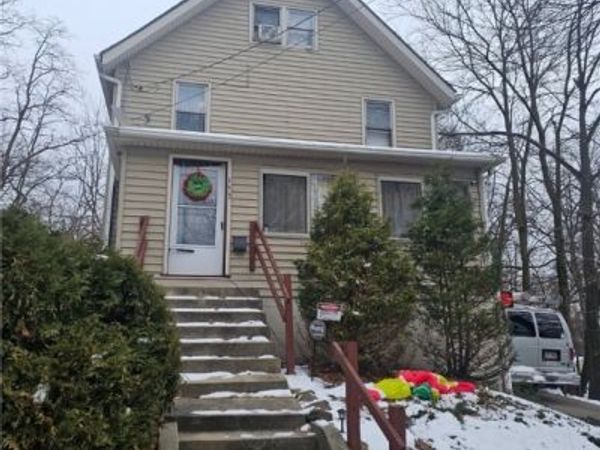 153 Cutler, Akron, OH 44305