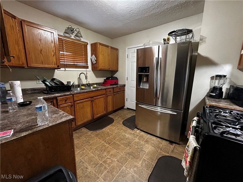 153 Cutler, Akron, OH 44305 Photo 2