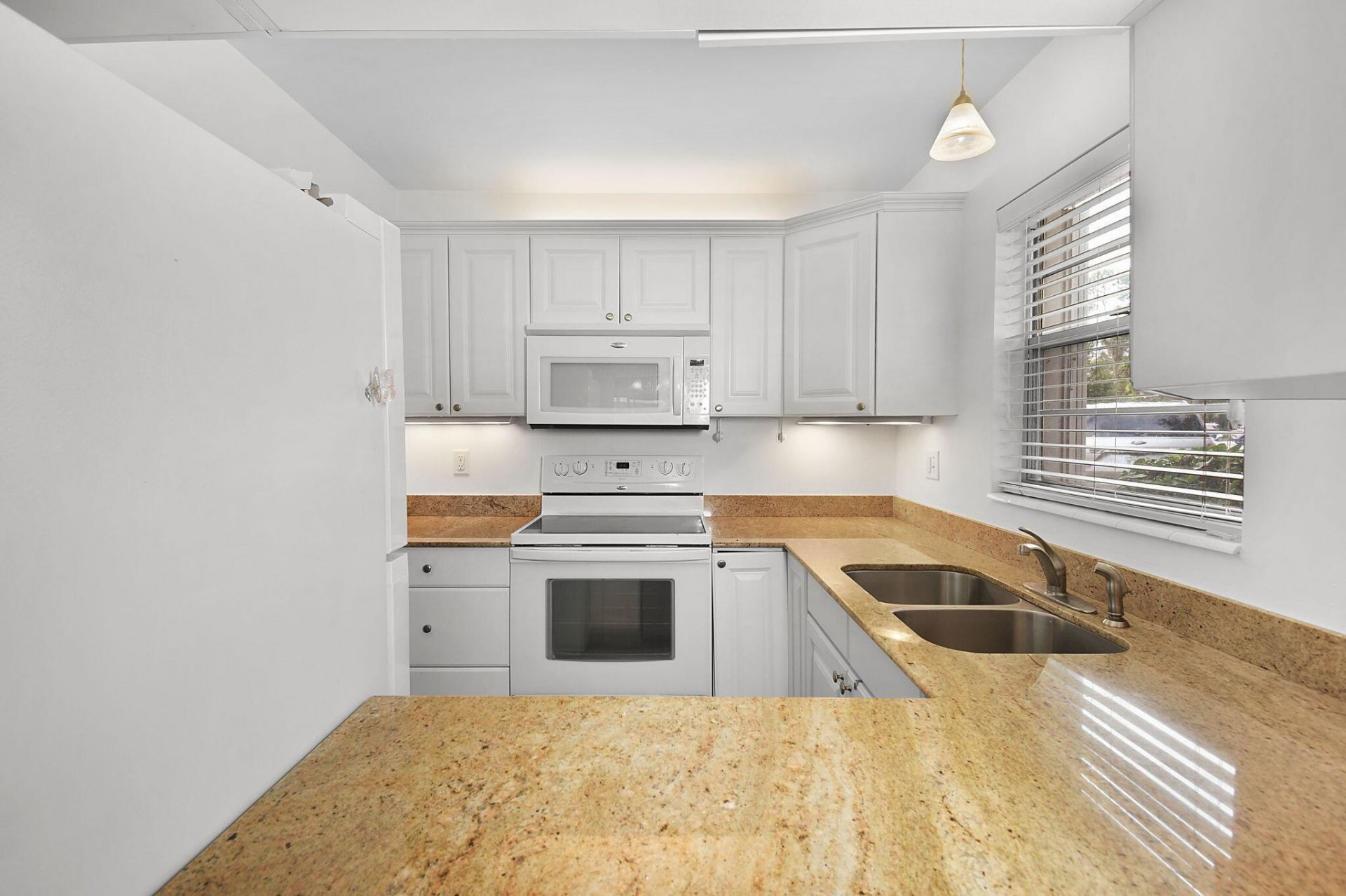 2600 SE Ocean Boulevard, Unit S7, Stuart, FL 34996 Photo