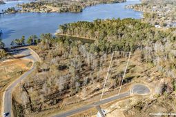 Ferry Phil Court photo 4