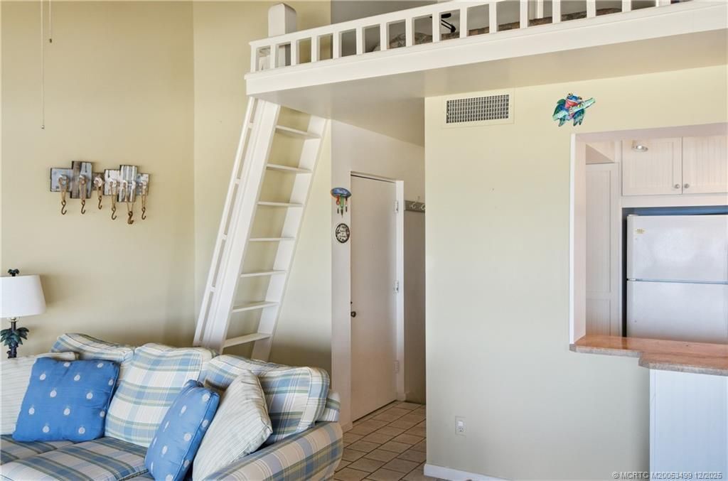 2355 NE Ocean Boulevard, Unit 1-23B, Stuart, FL 34996 Photo