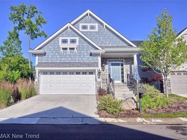 187 Summit View Trail, Milford Vlg, MI 48381