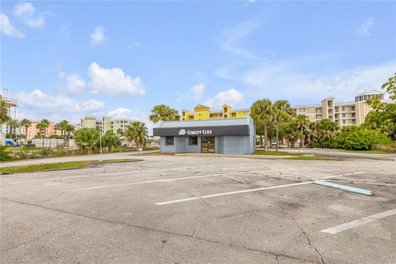 109 N Causeway, New Smyrna Beach, FL 32169 Photo