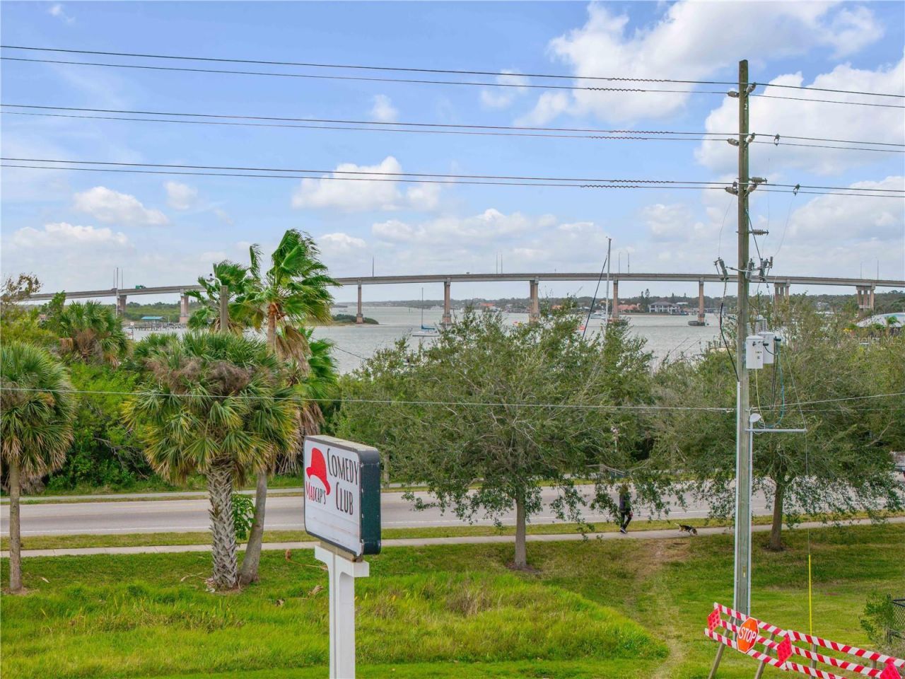 109 N Causeway, New Smyrna Beach, FL 32169 Photo