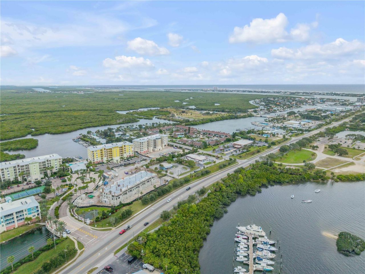 109 N Causeway, New Smyrna Beach, FL 32169 Photo