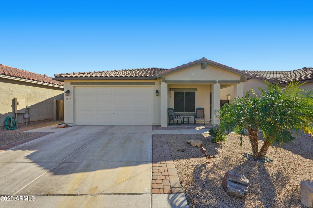 1815 S Hayley Road, Apache Junction, AZ 85119 Main Photo