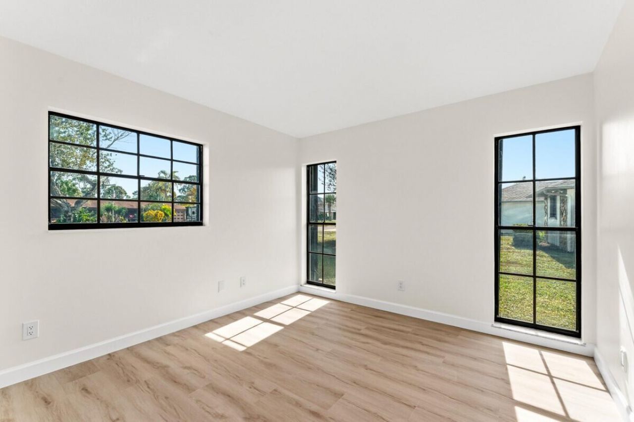 5310 Echo Pines Circle E, Fort Pierce, FL 34951 Photo
