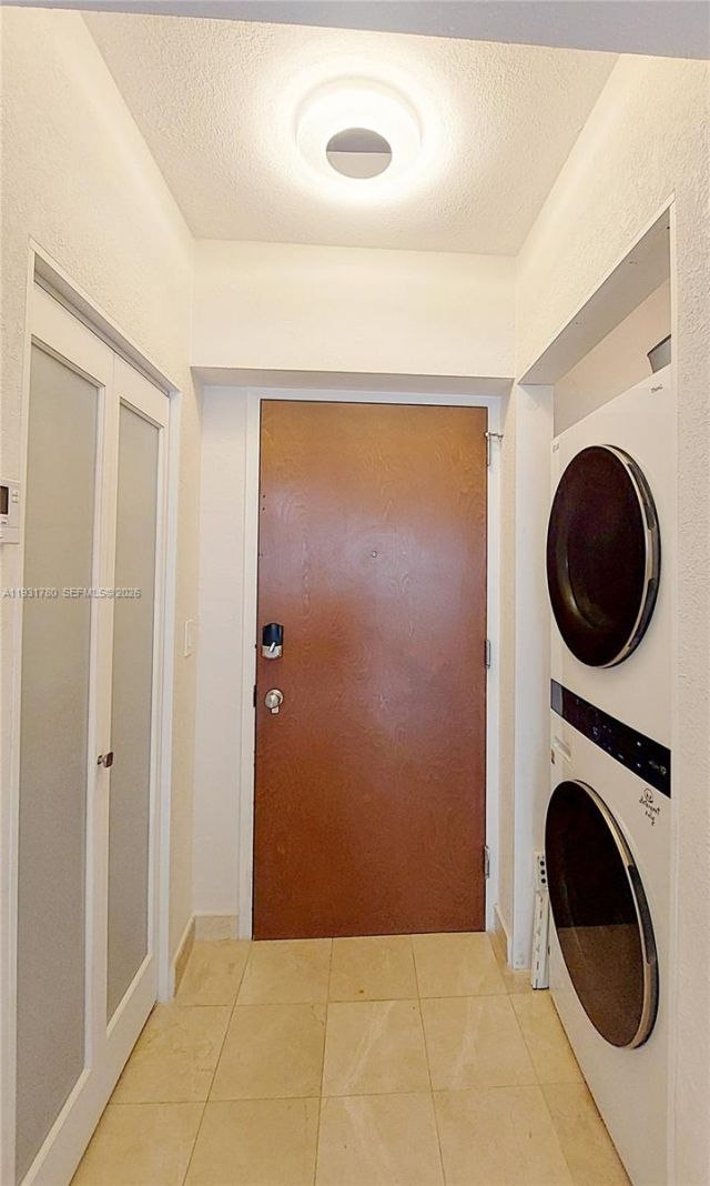 6365 Collins Ave, Unit 905, Miami Beach, FL 33141 Photo