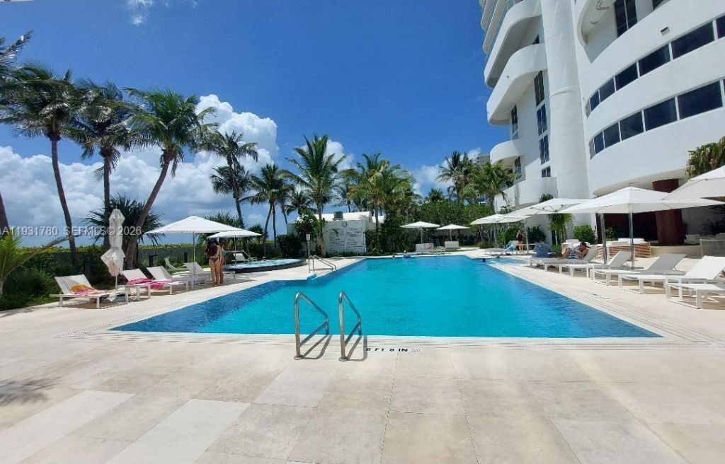 6365 Collins Ave, Unit 905, Miami Beach, FL 33141 Photo