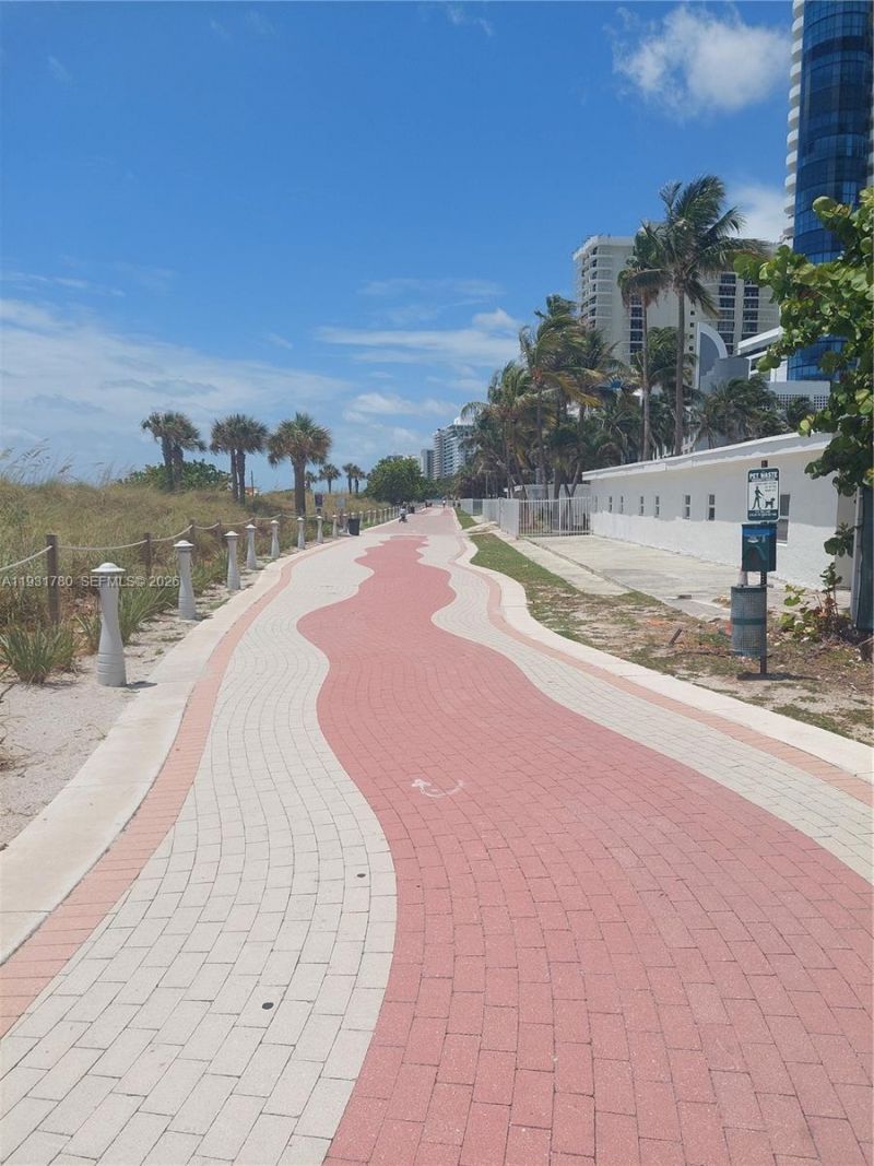 6365 Collins Ave, Unit 905, Miami Beach, FL 33141 Photo