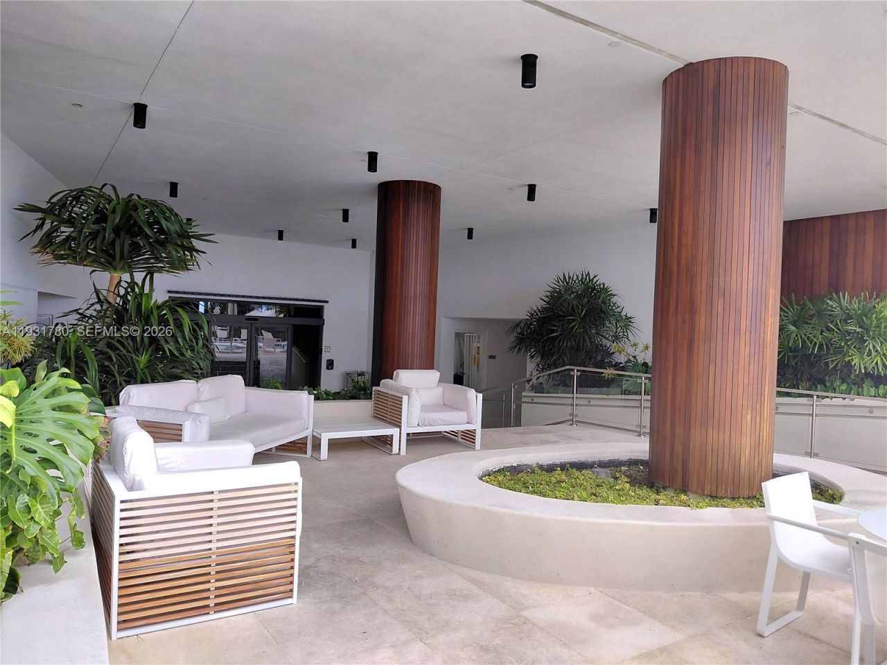 6365 Collins Ave, Unit 905, Miami Beach, FL 33141 Photo