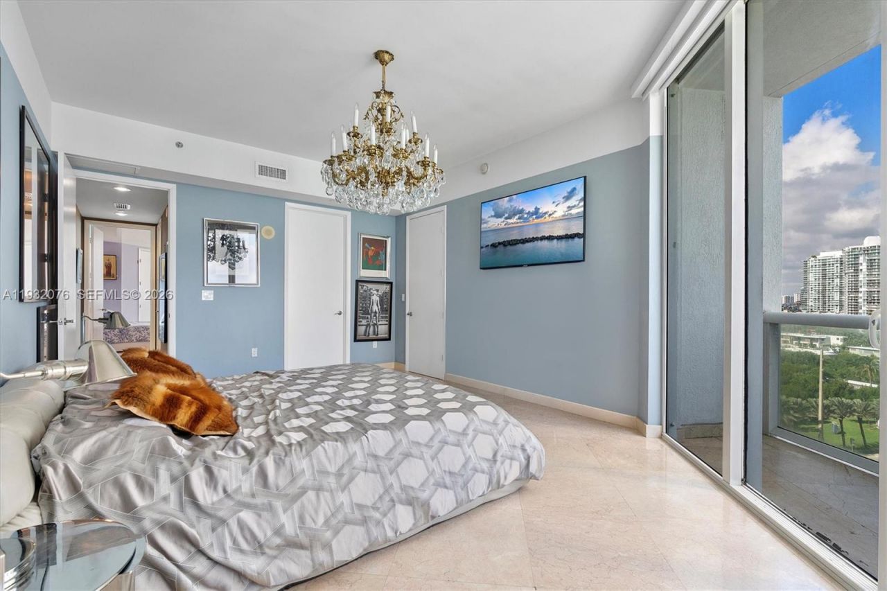 15901 Collins Ave, Unit 904, Sunny Isles Beach, FL 33160 Photo