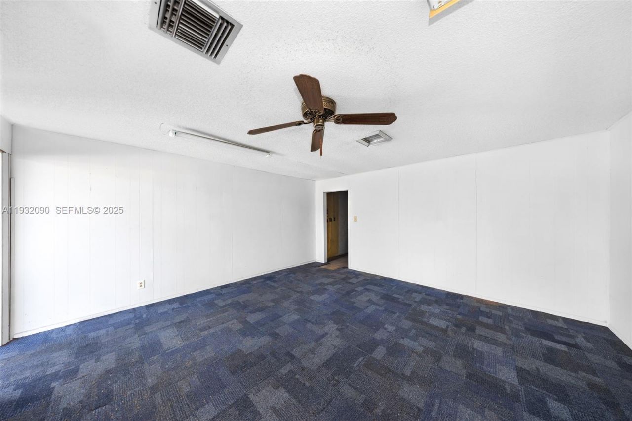 3560 NW 10th Ave , Oakland Park, FL 33309 Photo