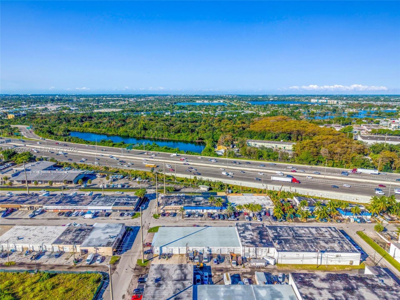 3560 NW 10th Ave , Oakland Park, FL 33309 Photo