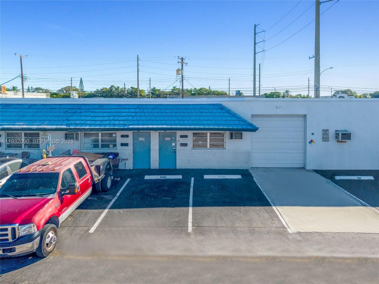 3560 NW 10th Ave , Oakland Park, FL 33309 Photo