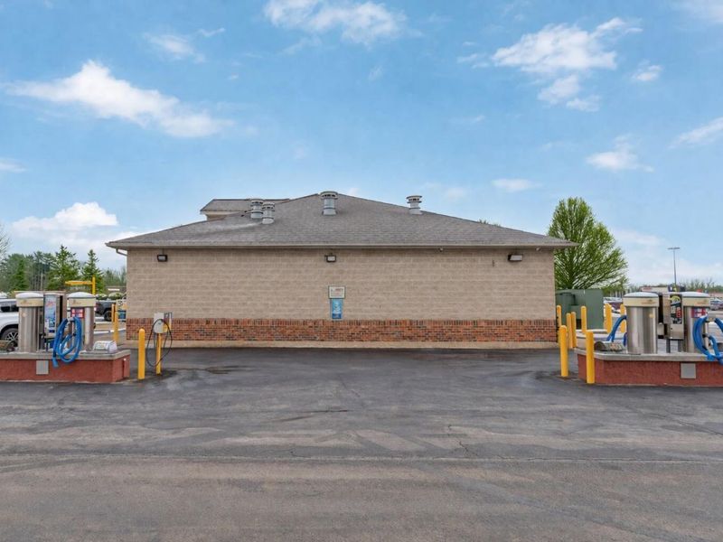 732 Corylus Drive SW, Pataskala, OH 43062 Photo 5