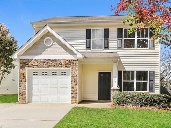 719 Blue Lake Drive, Mebane, NC 27302
