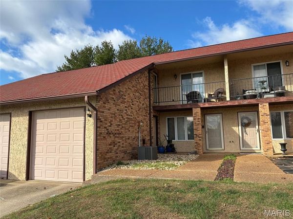 247 Caballeros Boulevard, Belleville, IL 62221