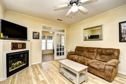 9764 Leyland Dr. photo 4